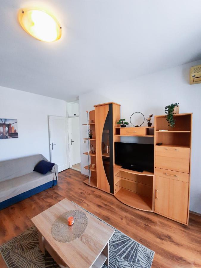 Apartment Lola Split Exterior photo